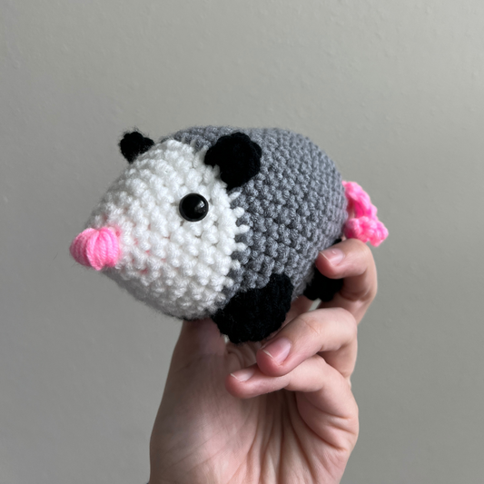 Opossum / Possum Crochet Kit