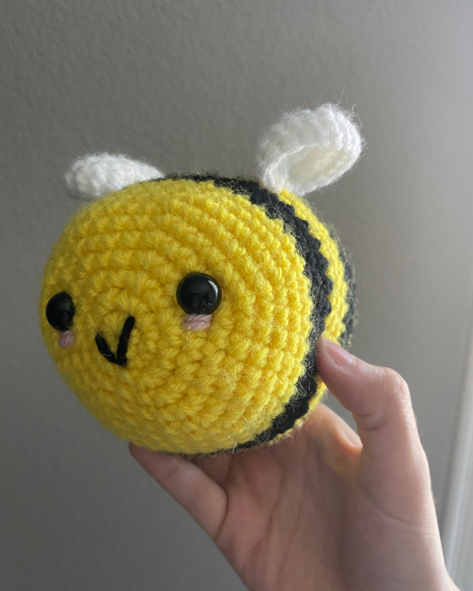 Bee Crochet Kit